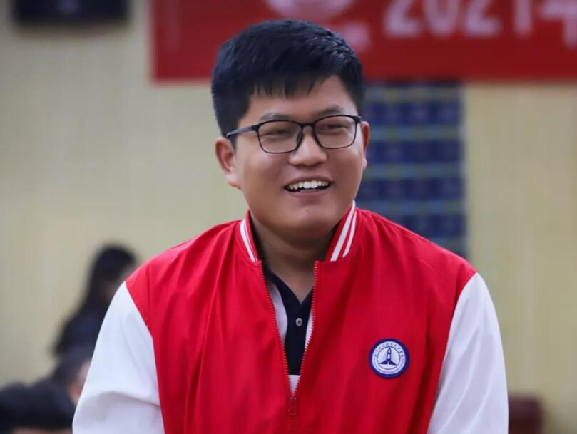 1632708617500416.jpg 1632708617500416.jpg